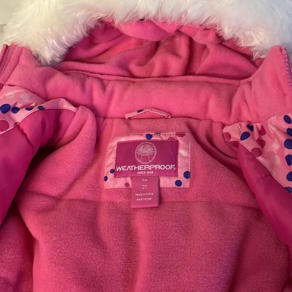 Weatherproof Girls Hooded Coat Size 2T Fuchsia - Picture 5 of 9